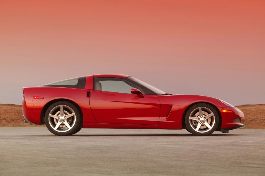  Chevrolet Corvette 2005 года  (фото 128 из 182)